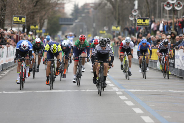 17/03/19 - Treviso (Tv) - 104 Popolarissima - 1.2 ME nella foto: Nicola Venchiarutti (Cycling Team Friuli) vince la volata di Treviso © Riccardo Scanferla - Photors.it